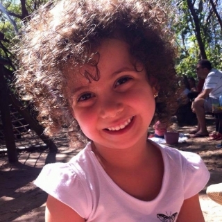 Elisa Vieira, de 5 anos, foi enterrada no cemitério Jardim da Paz - 10896909_701858043246040_3318930071979318145_n_min_bce-3728238