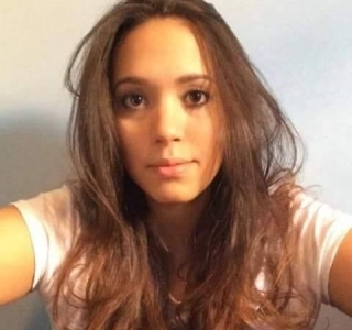 Rayanne Abrante, de 23 anos, contou como foi abordada por um vigilante dentro da universidade