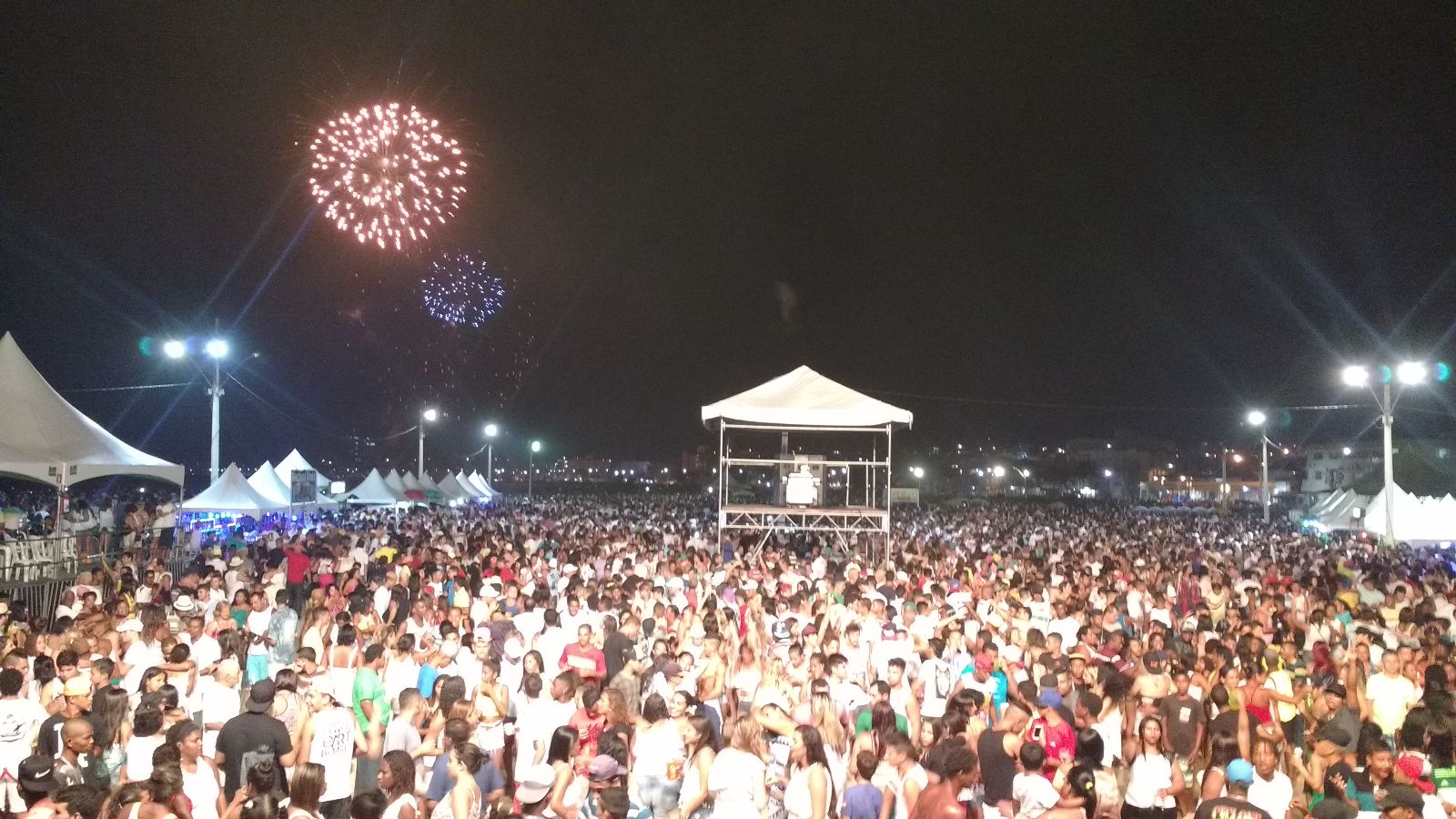 Praias Do Litoral Sul T M Programa O De Shows E Queima De Fogos A Gazeta