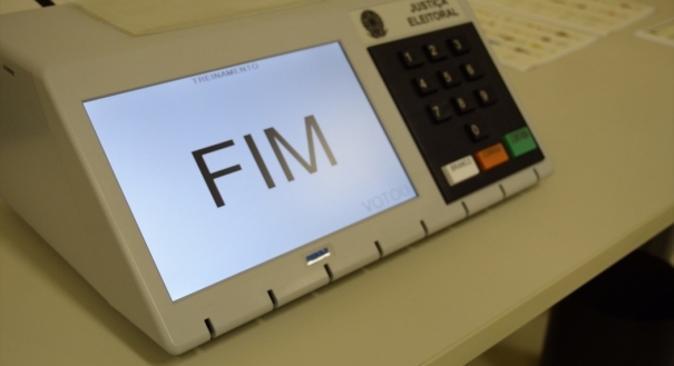 Urna eletrônica 