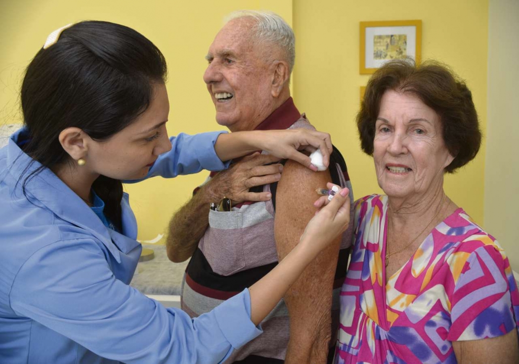 Vitória terá agendamento online para vacina contra gripe ...