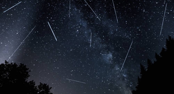 Nas regiões Centro-Oeste, Sudeste e Sul, será possível observar até dez meteoros por hora 
