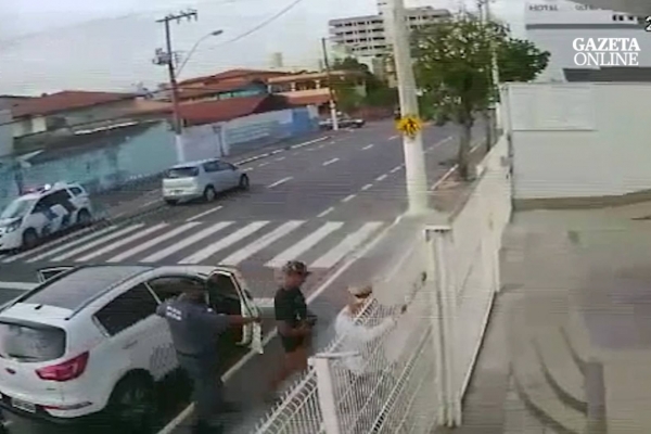 Dupla foi presa após render motorista em Vila Velha 