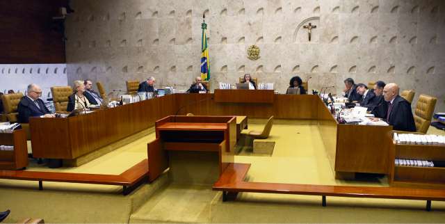 Ministros do STF divergem sobre imunidade de deputados estaduais