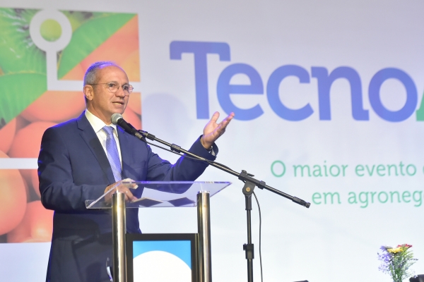 Hartung vetou integralmente o projeto de lei