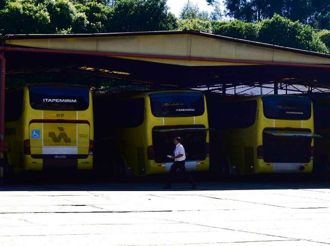 Ônibus da viação Itapemirim: grupo tem um passivo tributário de R$ 1 bilhão    . Crédito: Bernardo Coutinho 