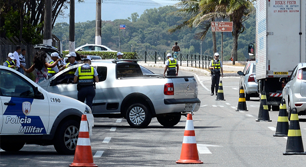  Foram 1.603 infrações dos cincos veículos com maior número de multas no Estado totalizando R$ 858 mil 