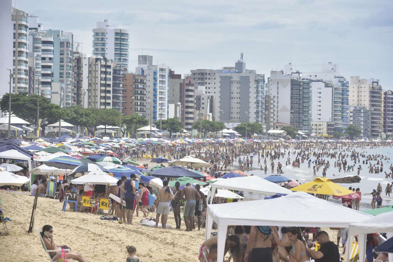 Resultado de imagem para LITORAL CAPIXABA TERÁ SOL  ATÉ  A PRÓXIMA TERÇA-FEIRA