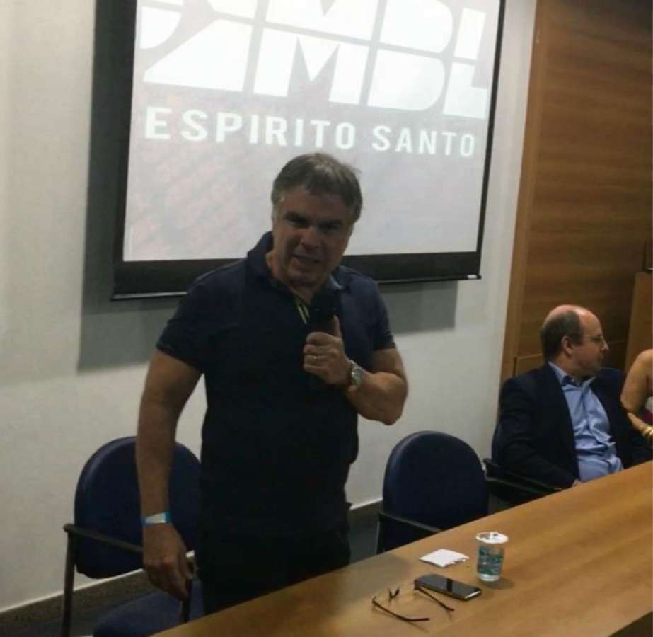 O empresário Flávio Rocha durante palestra do MBL na Ufes. Crédito: Raquel Gerde/MBL/Divulgação