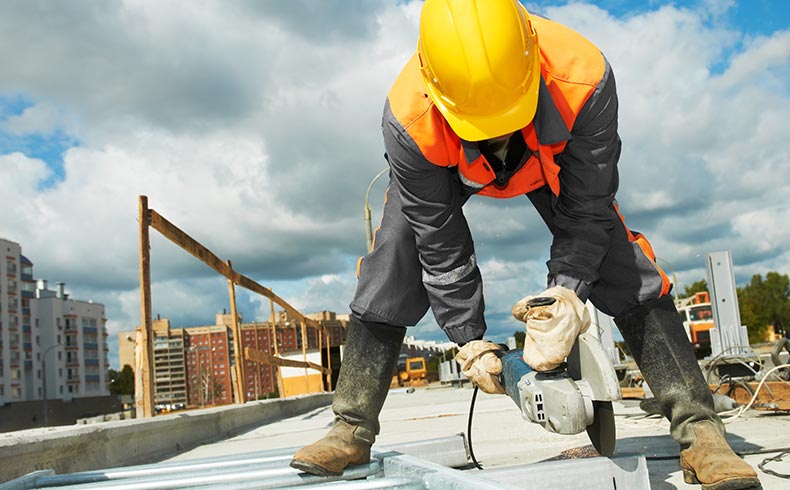 Trabalhadores da construção civil consideram que nova lei  reduz direitos da categoria  . Crédito: Divulgação