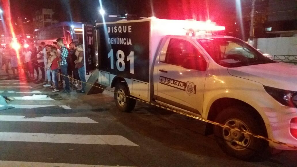 Um homem morreu na Avenida Vitória. Crédito: André Rodrigues | Gazeta Online