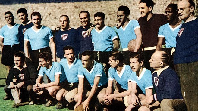 Uruguai, campeão da Copa do Mundo de 1950 e responsável por calar um Maracanã lotado com 200 mil pessoas. Crédito: CBF