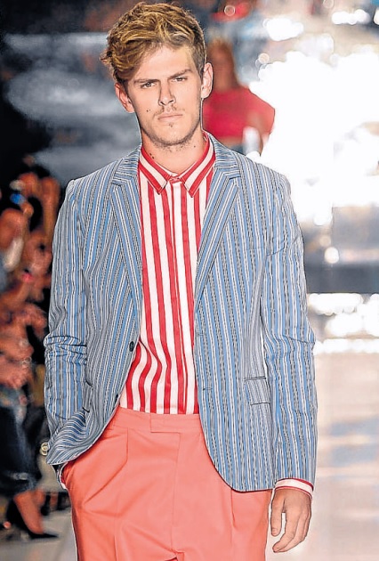 Lucas participou do SPFW pela marca Colcci. Crédito: Agência Fotosite