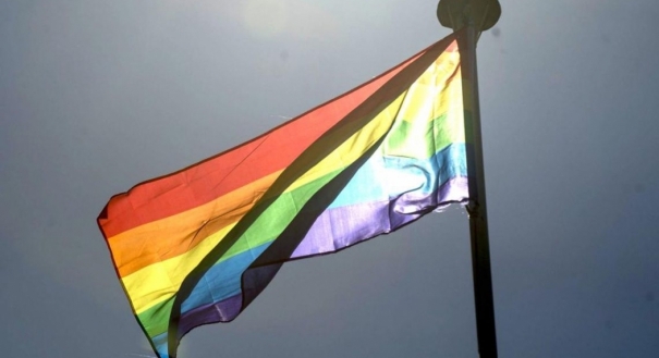 Público LGBTQ sofre com preconceito e violência