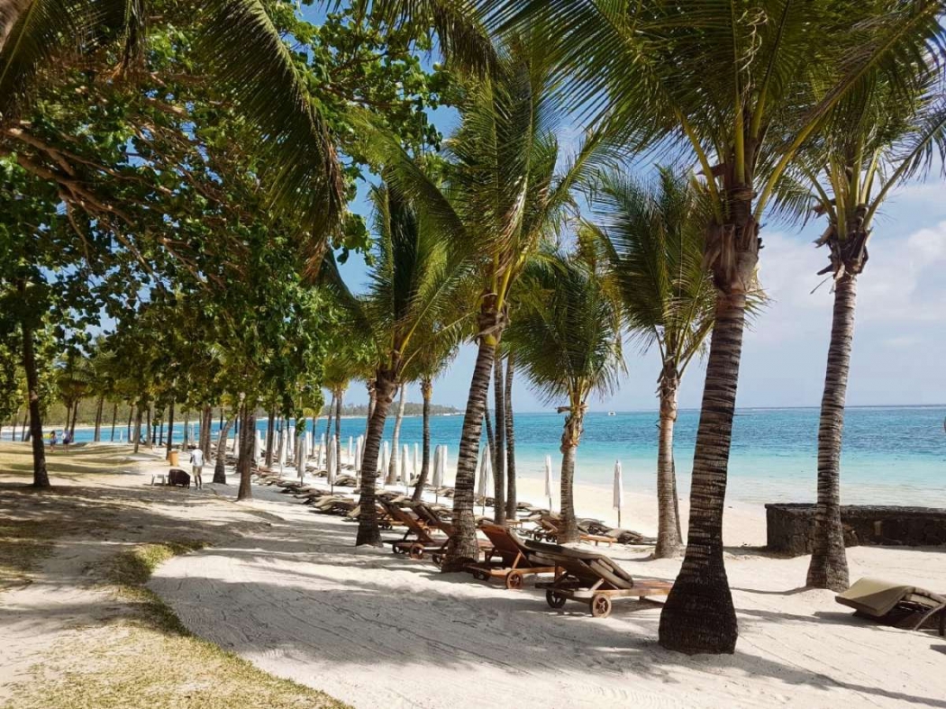 A praia é um dos atrativos do The Residence Mauritius. Crédito: Priscilla Azzolini