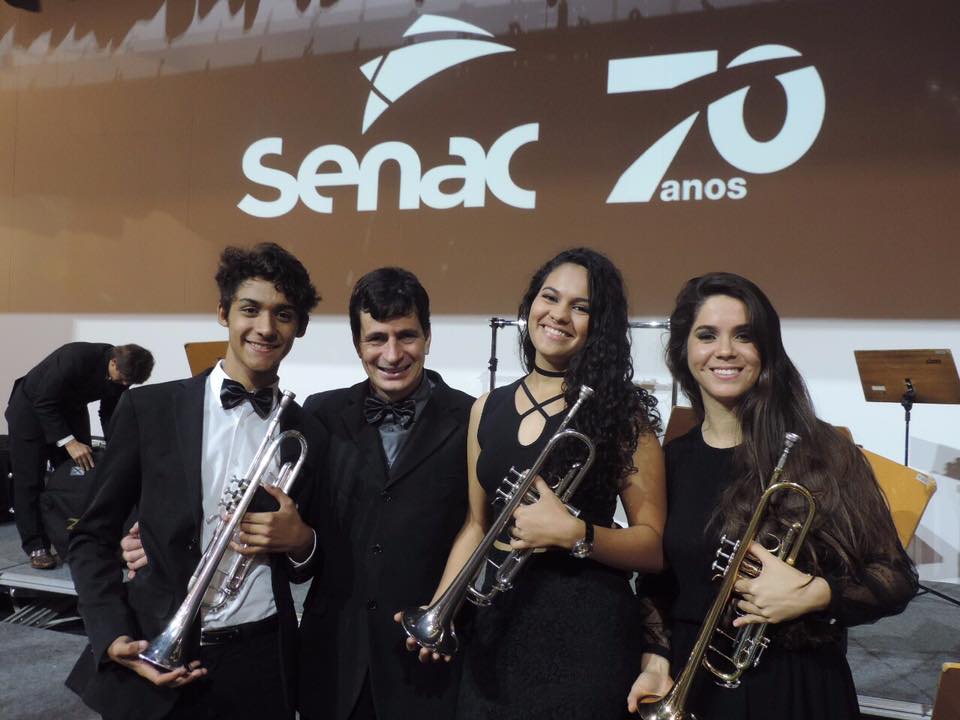 Dia do Músico: O maestro da Fames Marcelo Madureira (segundo da esquerda para a direita) com Alan Pinheiro, Izabel Santos e Fabiola Costabeber. Crédito: Reprodução/Facebook Marcelo Madureira