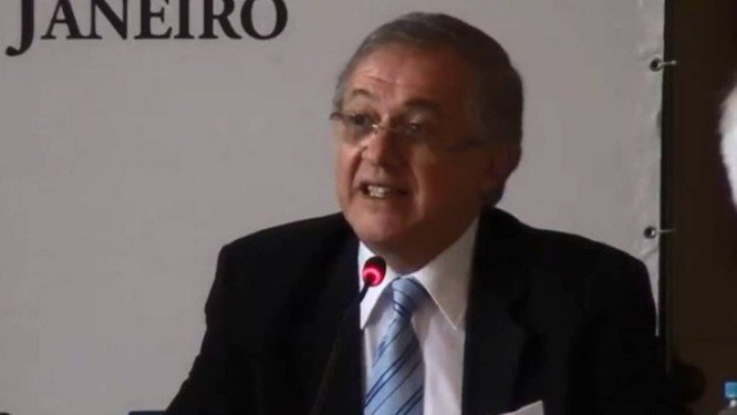 Bolsonaro anuncia Ricardo Velez Rodriguez como ministro de Educação. Crédito: Divulgação