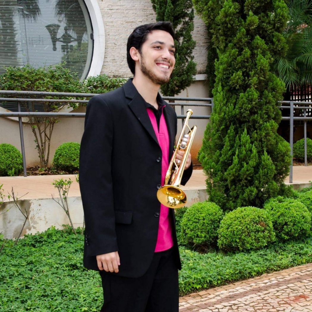 Paulo Henrique Mendes de Oliveira: trompetista da Orquestra Sinfônica do Espírito Santo foi selecionado para tocar em formação clássica nacional. Crédito: Arquivo pessoal/Gazeta Online