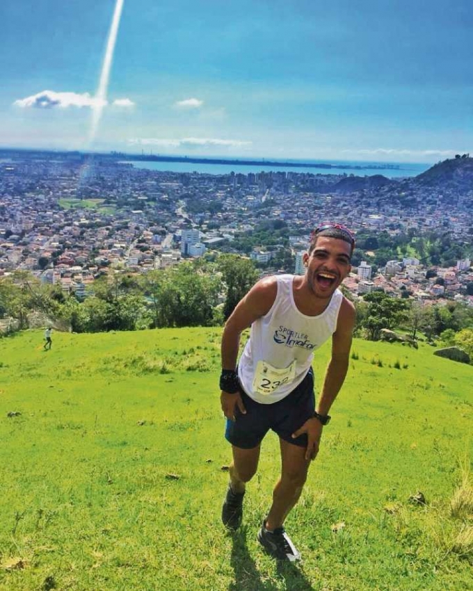 Matheus Rosa do Nascimento, atleta de skyrunning. Crédito: Erik Araújo/Divulgação